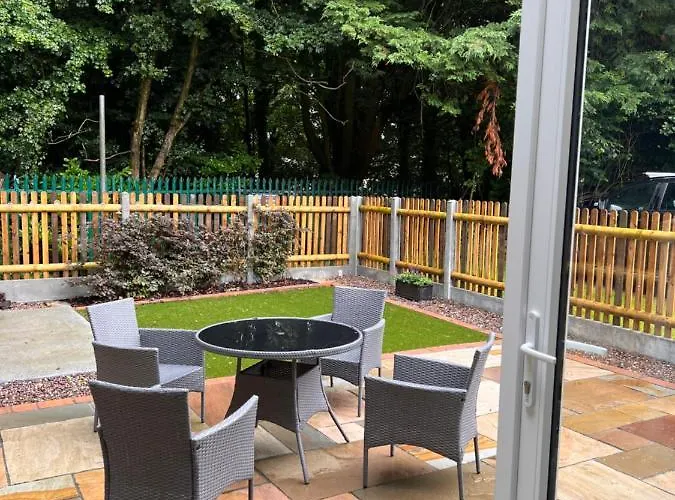 Дом отдыха Castle Gardens